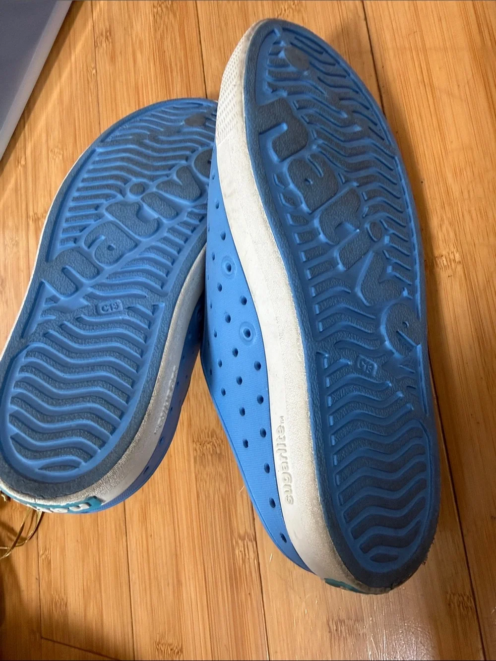 Native Kids Slip-On Water Shoes in Bright Blue with White Toe C13